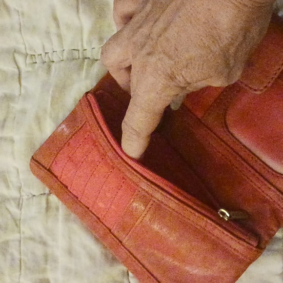 Fossil wallet - Picture 5 of 7